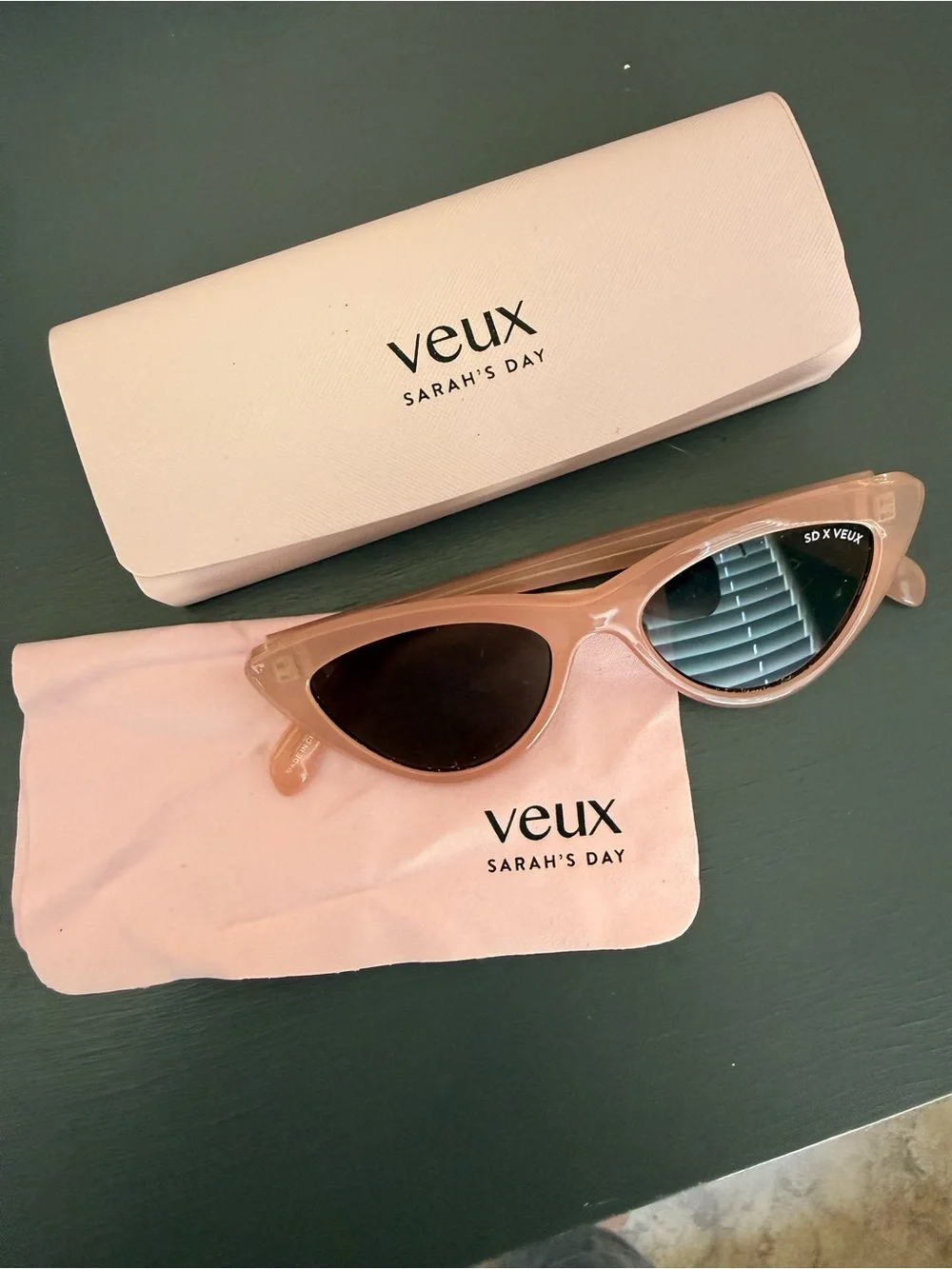 Sarah’s Day x Veux Pink Cat-Eye Sunglasses